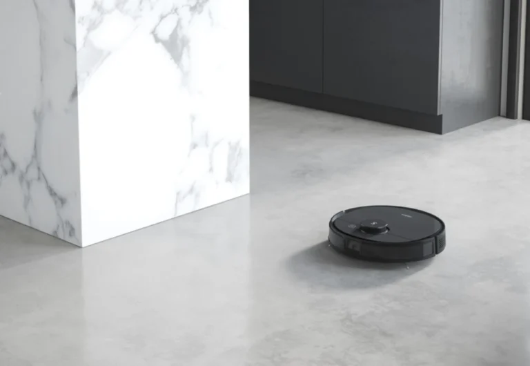 robot vacuum cleaner and mop